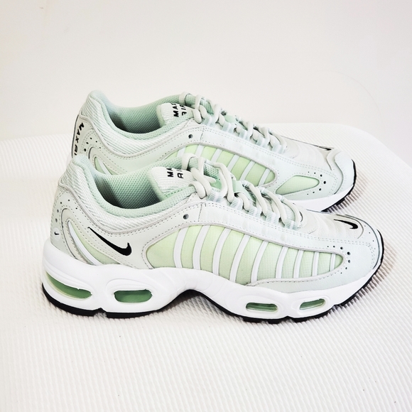Nike Shoes - Nike Air Max Tailwind IV Spruce Aura Sneakers NWOB